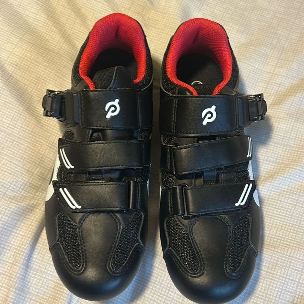 Peleton clip in shoes sz 38